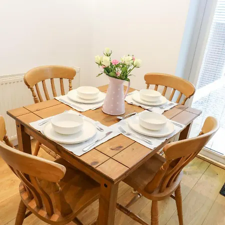 Bluebell 度假居 塞尔比